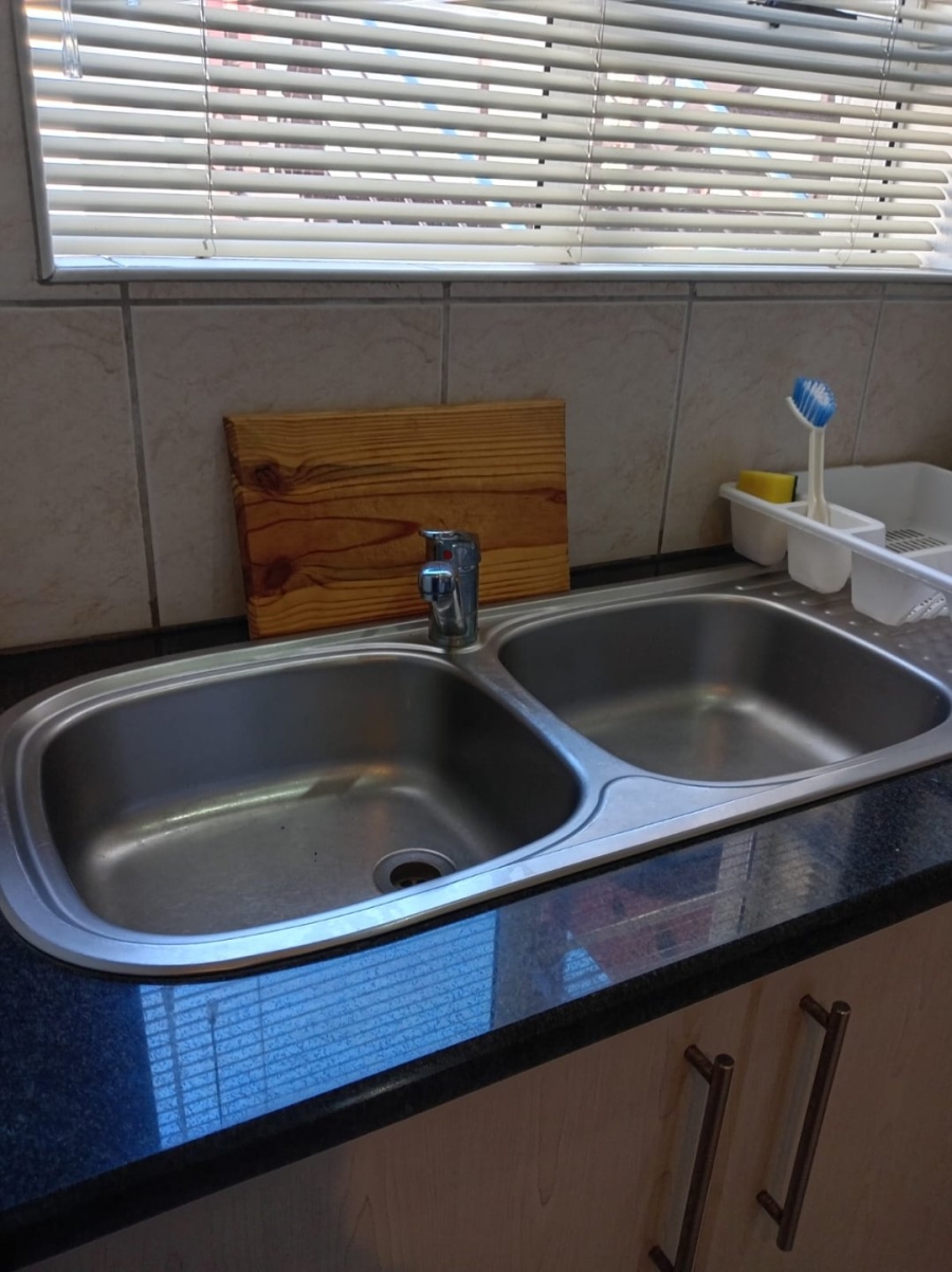 2 Bedroom Property for Sale in Jeffreys Bay Central Eastern Cape
